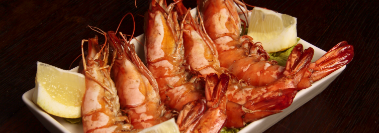 Enjoy eating famous LM prawns in Mozambique - 8 Best things to do in Mozambique, Africa
